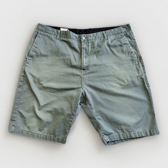 Volcom Other - Volcom Green Shorts Men's Size 40 Corpo Class Outdoor Walking Casual Hiking